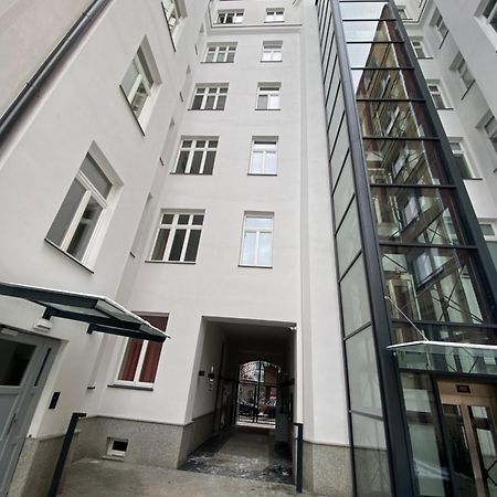 Radna Stay Warsaw Ngoại thất bức ảnh